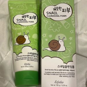 Esfolio Pure Skin Snail Cleansing Foam 5.29 oz/150g